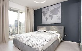 2 Bedroom Apartment With Amazing View In City Center